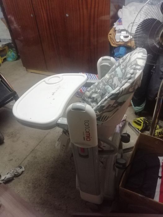 Коляска детская ,детский стульчик качалка