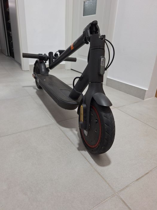 Vand trotineta electrica