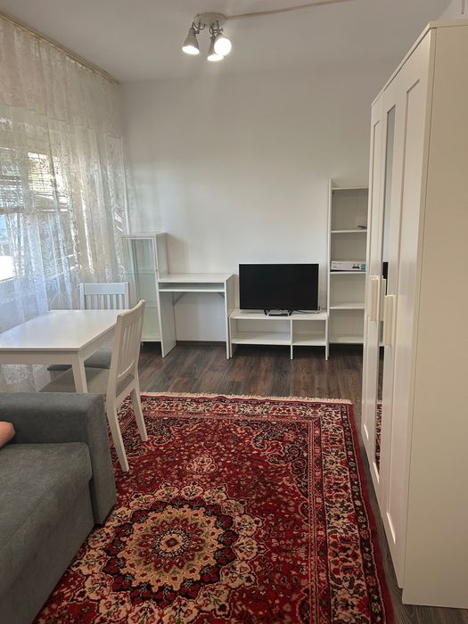 Închiriez garsonieră Arad tel 0724570305 negociabil la vedere