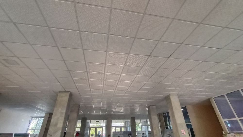 Армстронг "Potolok stroy serviS"   ARMSTRONG Стаж 24 лет!