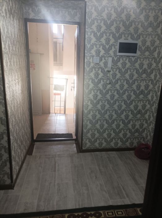 Продаётся квартира. Сергели. Янги Хает. 9-худуд. 2/7/7 60 квм