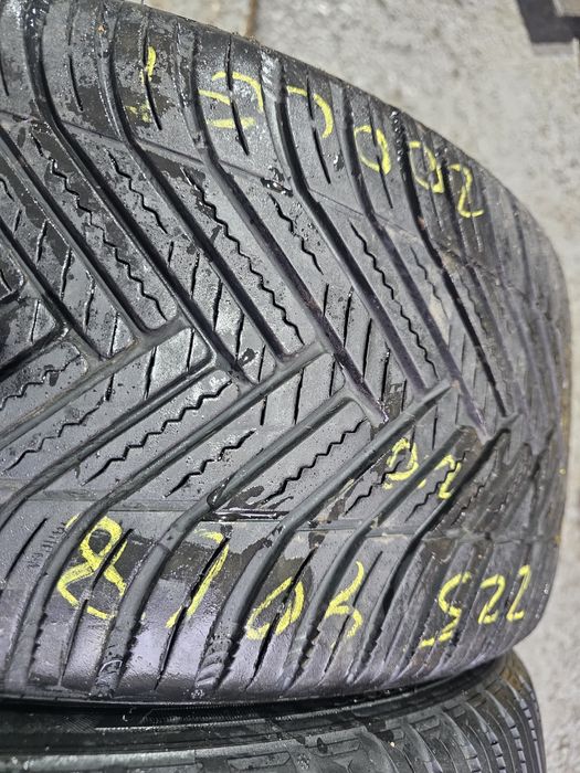 225 40 18 m+s hankook allseason