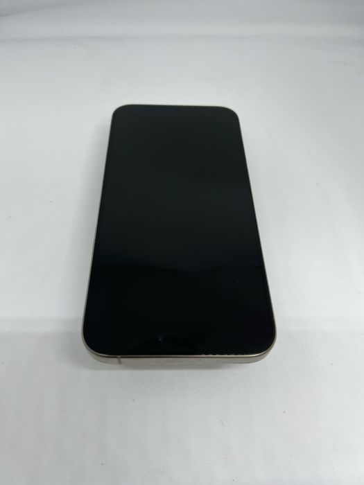 15 pro max 256 gb 84%