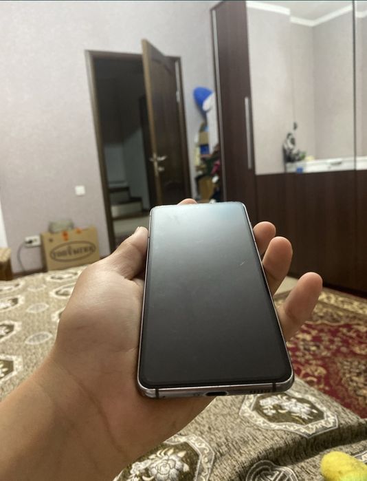 Samsung S21 сатылады