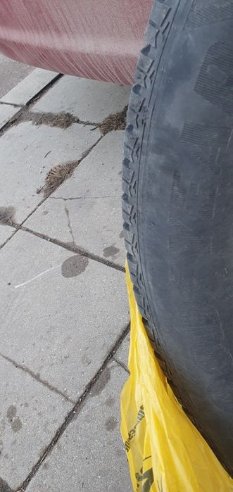 235/55/17 goodyear ultragrip 2 броя зимни гуми над  6мм