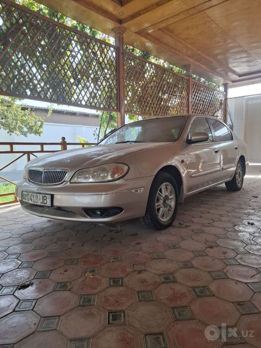 Nissan Maxima 2000