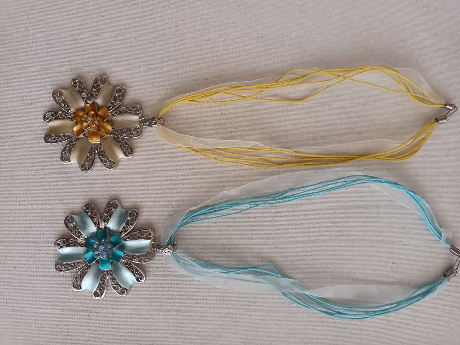 НОВИ  обеци, гривни и колиета 2.5 евро за брой, Спиди/лично предаване