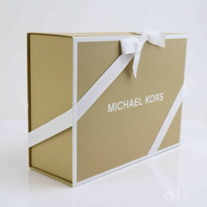 Сумка Michael Kors в подарочной коробке