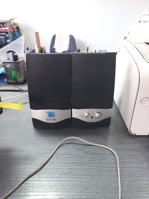 Запчасти для компьютеров и тд