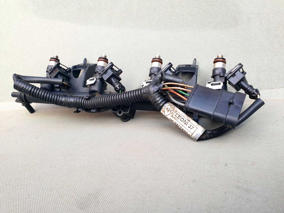 Rampa & Injectoare Dacia,Renault,Sandero, Oem 1,2 2010 - 2017