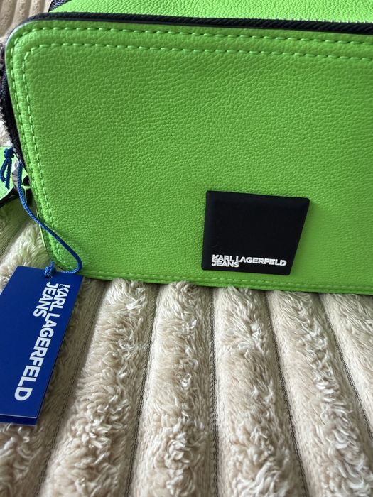 Дамска чанта през рамо