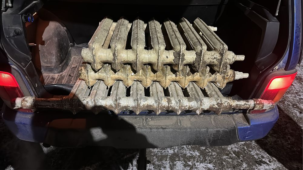 Продам батареи чугунные