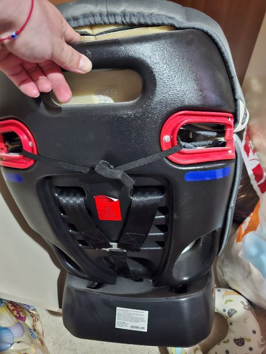 Стол за кола на moni