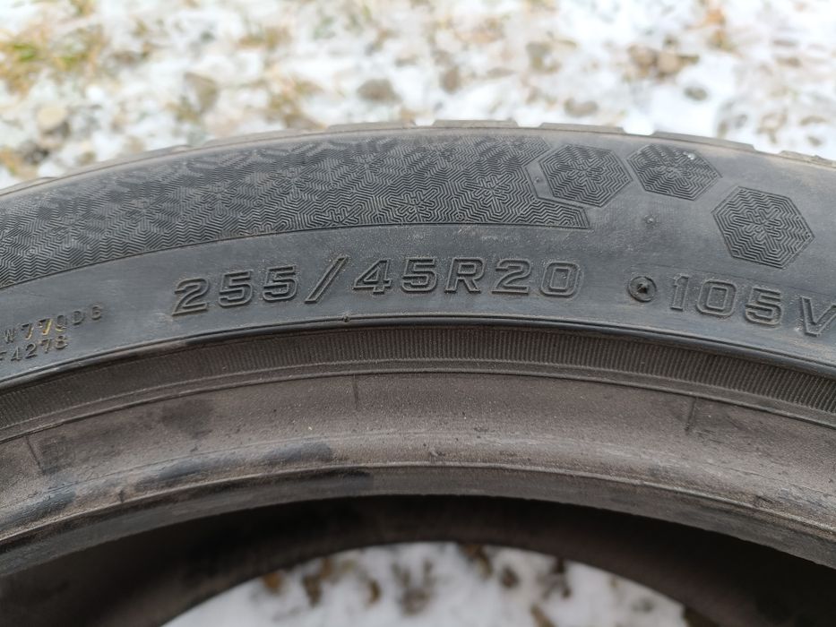 255 45 R20 Falken DOT22