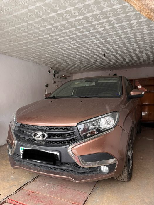 Продам Lada XRay