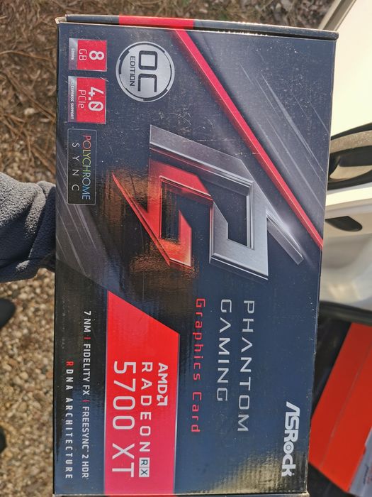 видео карти 5700xt 8gb AMD ASRock