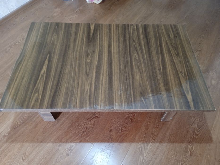 Стол хонтахта новый продаю