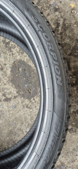 2 anvelope iarna Pirelli 295/30/22,dot 2021.Pretul este pe bucata.