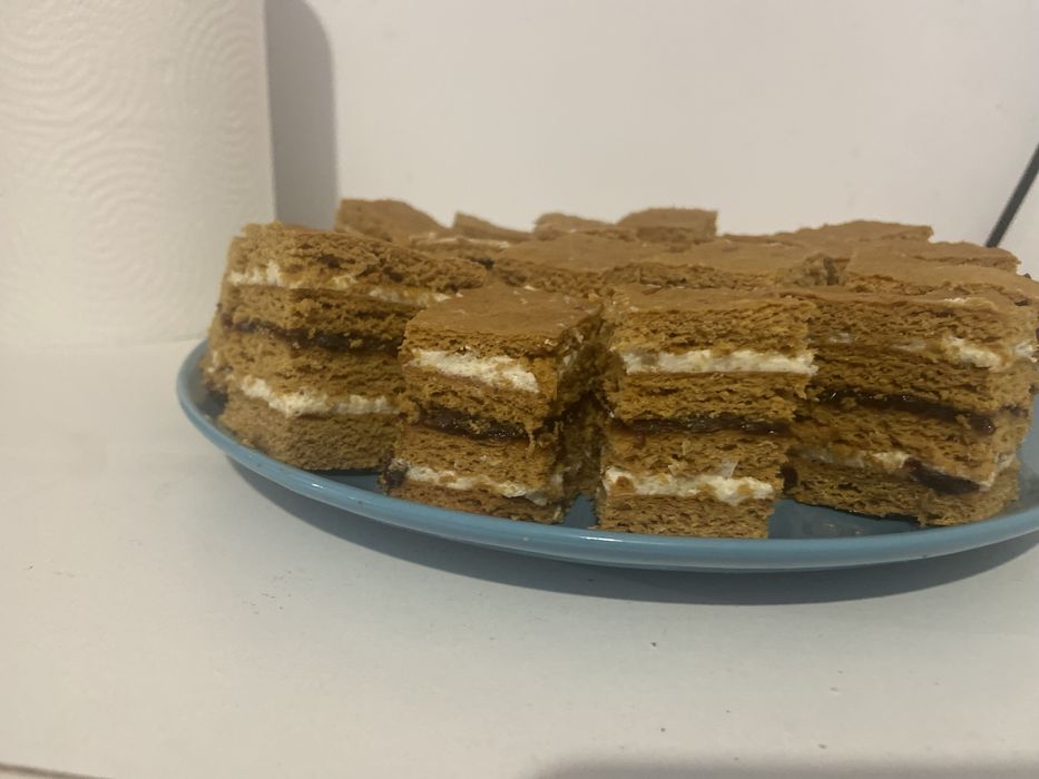 Prajitura Foi cu miere