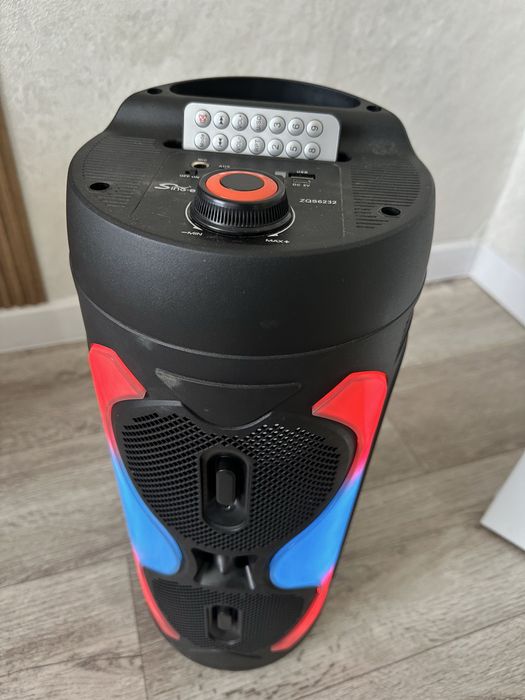 Продам музыкальную колонку