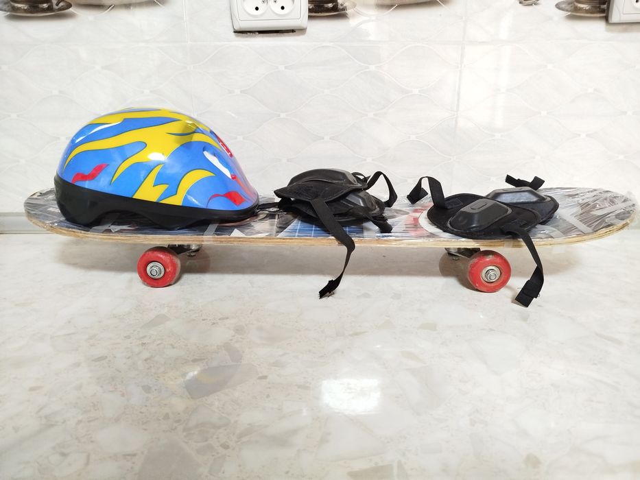 Skeytbord +kaska + himoya