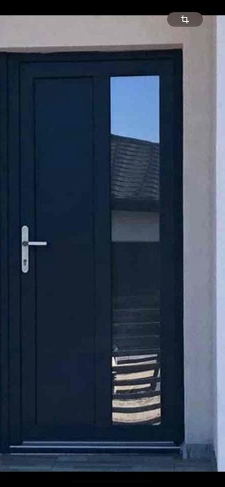 Vând geamuri și uși de termopan noi și second hand