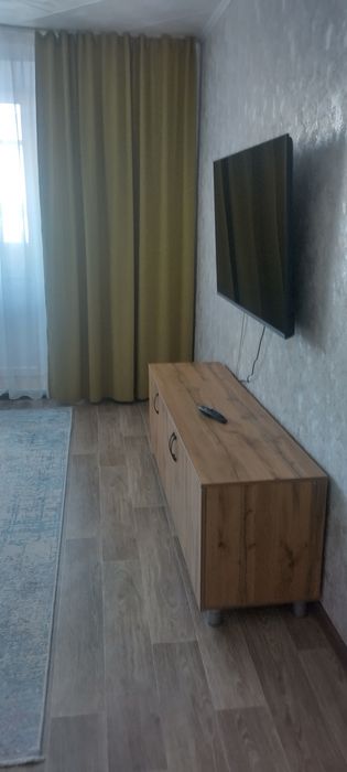 Продам квартиру .