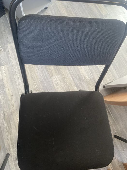 Стулья офисные срочно