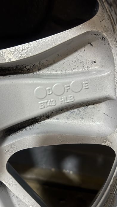 Диски с шинами оригинал от 221