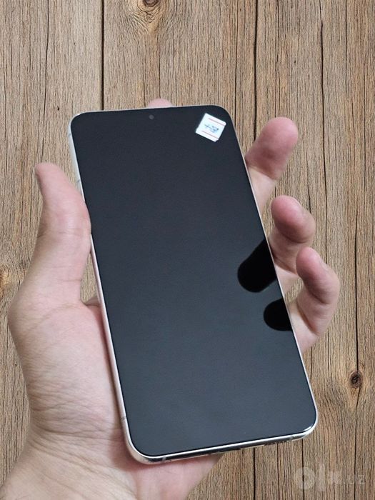 Samsung s22 plus   5G 256GB