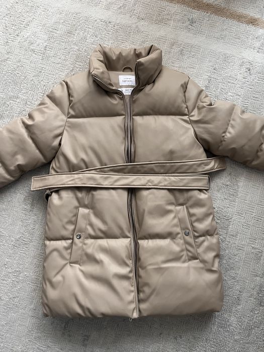 Қыстық куртка сатылады!