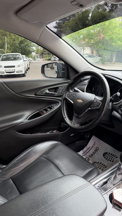 Продается своя Malibu 2 premier 2021