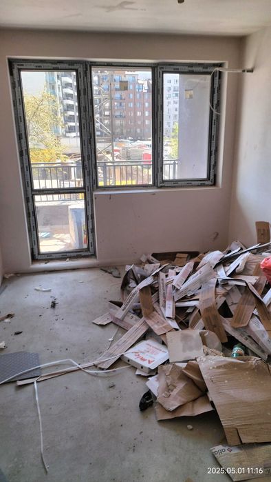 Продавам 2стаен апартамент