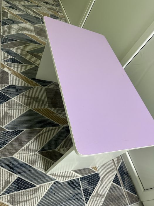 Срочно продам Парты 6 шт