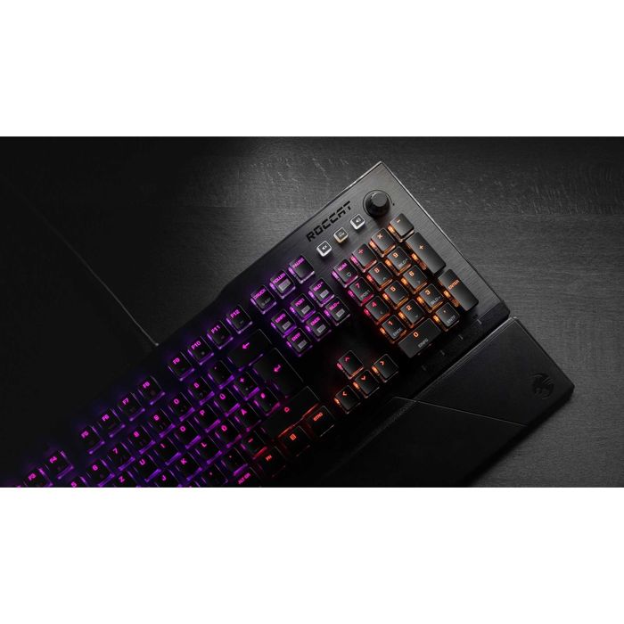 Клавиатура Roccat Vulcan 121 Aimo (английская раскладка) новая.