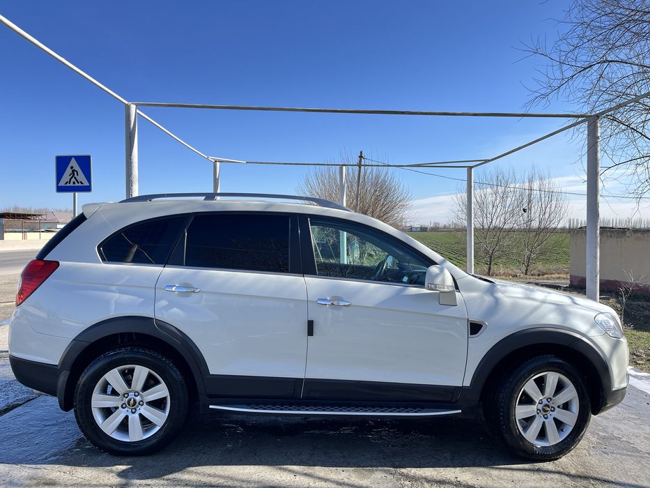 Captiva 1 (3.2 л мотор)  2009 г. 185.000 пробег. Оқ (белый жемчуг)