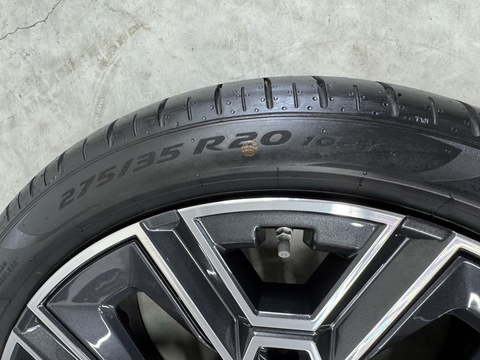 Jante Bmw i5 G60 R20 Seria 5 Originale M939 Pirelli vara 99% 2025