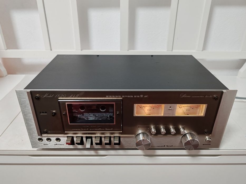 Marantz  Model 1820 MKII, Germania
