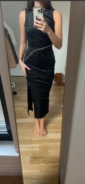 Rochie catifea Zara, nouă, cu etichetă