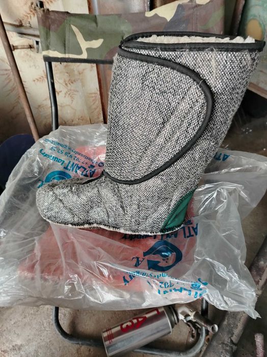 Сапоги рыбацкие.