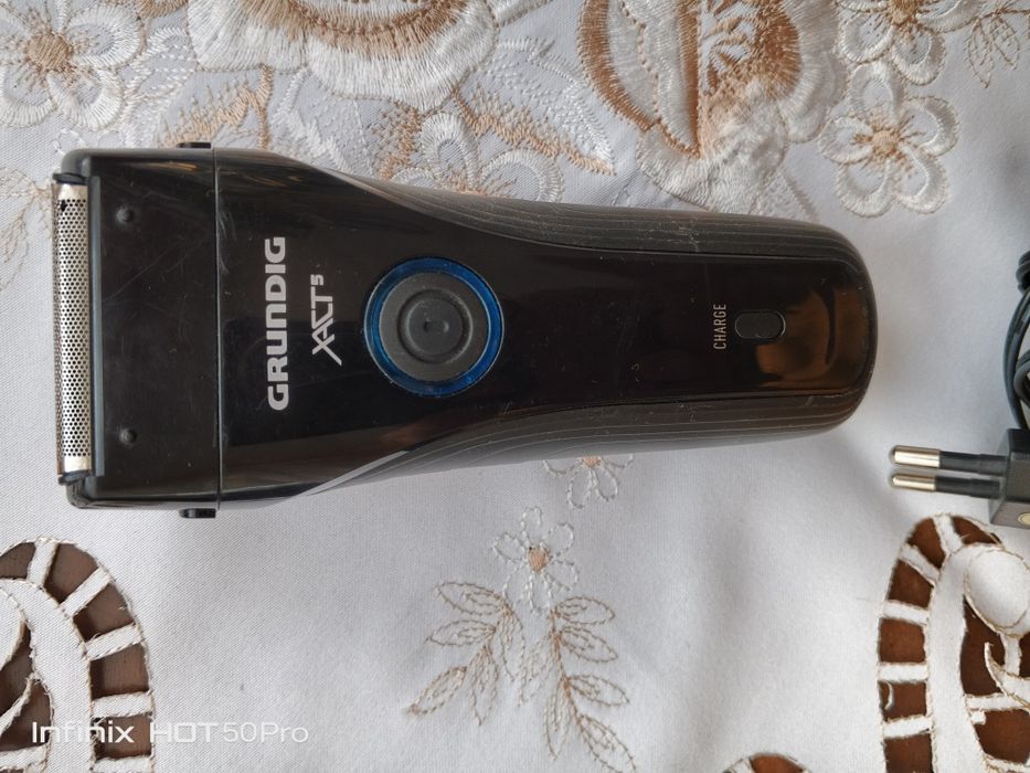 Aparat bărbierit Grundig