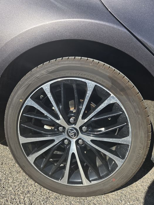 Камри 70 se+ в идеальном состоянии