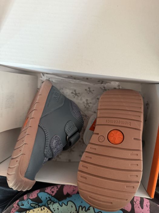 Обувки biomecanics 20