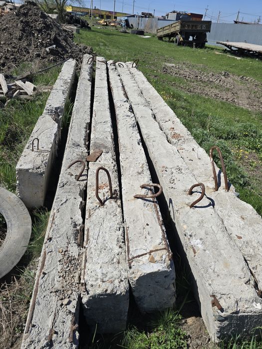 Продам бетонные перемычки