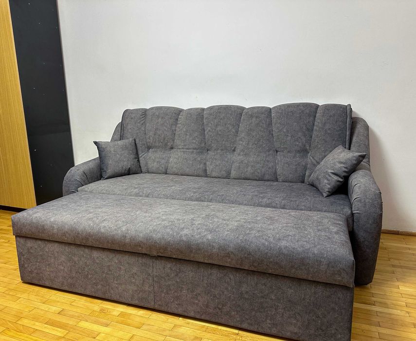 Vând Canapea Extensibilă