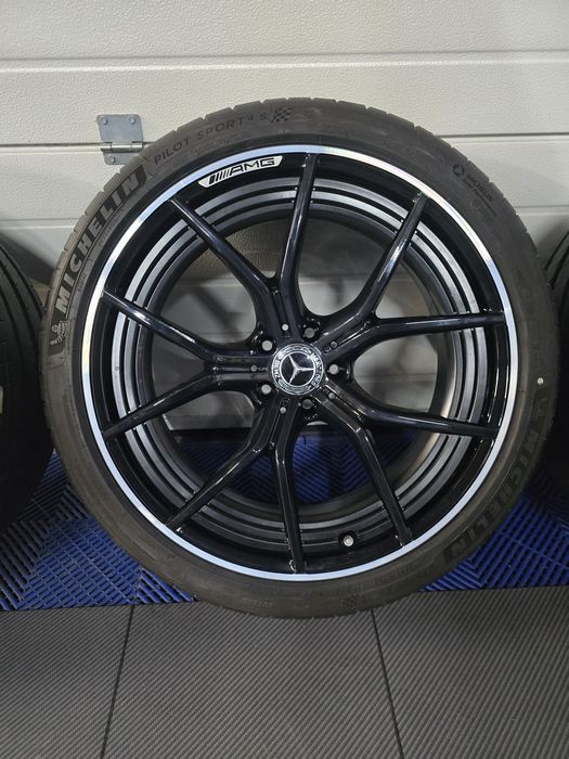 Оригинални 21" AMG джанти с Michelin Pilot Sport 4S за Mercedes AMG GT