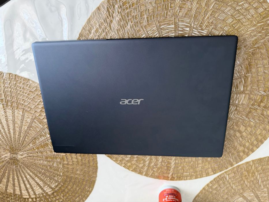 Продам ноутбук Acer, 2023 года