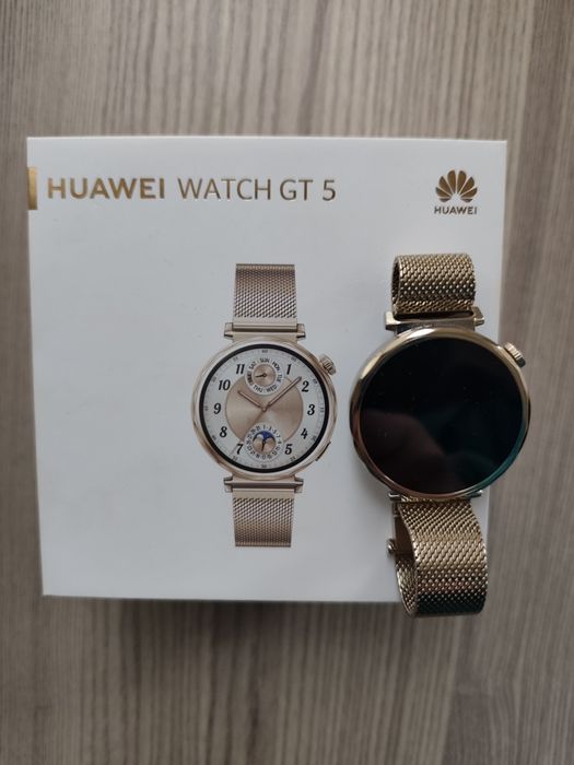 Смарт часовник Huawei Watch GT5