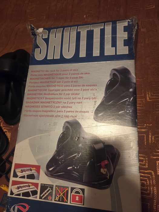 Suport schiuri pt masina, Menabo, cu prindere magnetica, 2 perechi ski