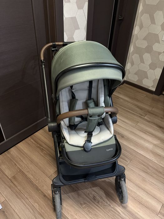 Продам коляску TOMIX Mirage 3 в 1